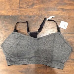 ✨NWT✨Maternity sports bra (nursing bra)